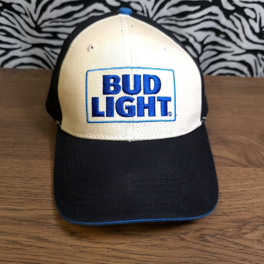 AUCN 0514 Thrifted Mens Adjustsble Black Bud Light Beer Hat GWOSLOO.19